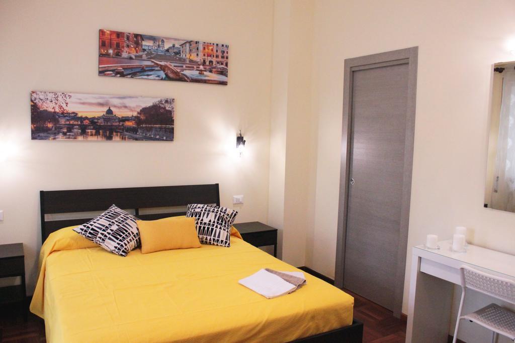 Pensión Arcadia Domus 3*